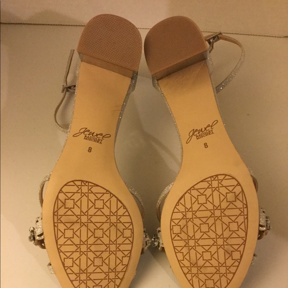 Jewel by Badgley Mischka Block Heels NWOT - Picture 4 of 4